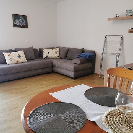Apartmani Gabi Cesarica Eksteriør billede