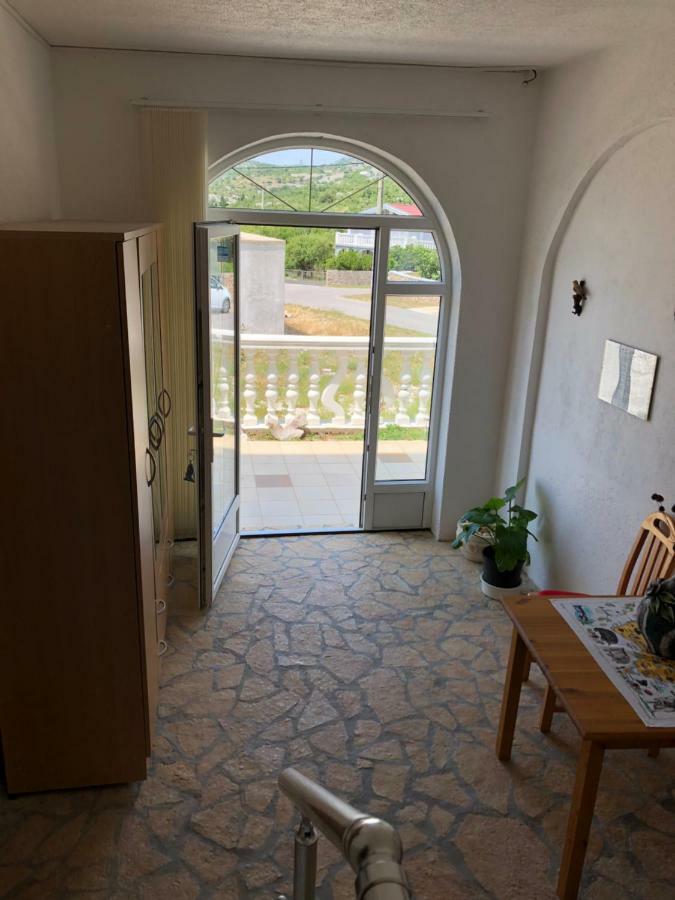 Apartmani Gabi Cesarica Eksteriør billede