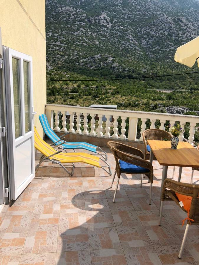 Apartmani Gabi Cesarica Eksteriør billede
